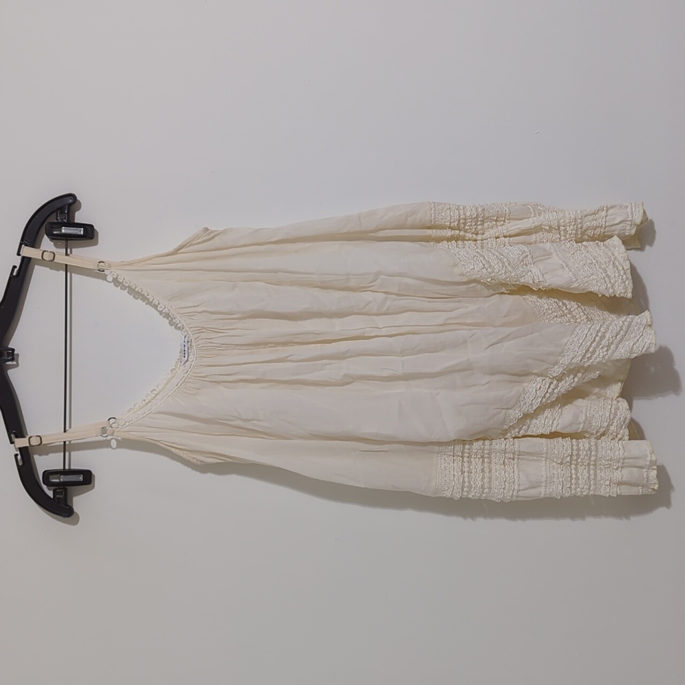 Robin Piccone Top Size Small Cream In Color - image 1